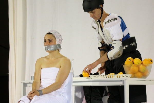 Questo lavoro sull'arancia